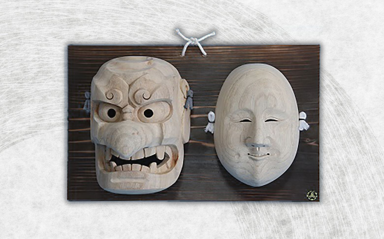 高千穂神楽面（対・白木）神楽 神楽面 夜神楽 伝統 伝統工芸品 工芸品 民芸品 装飾用神楽面 面 お面 仮面 神事 神人和楽 文化財 縁起物 縁起 お土産 スポーツの神様 天岩戸伝説 贈答 贈り物 ギフト おすすめ 装飾品 飾り インテリア 宮崎県 高千穂町  _Tk014-017