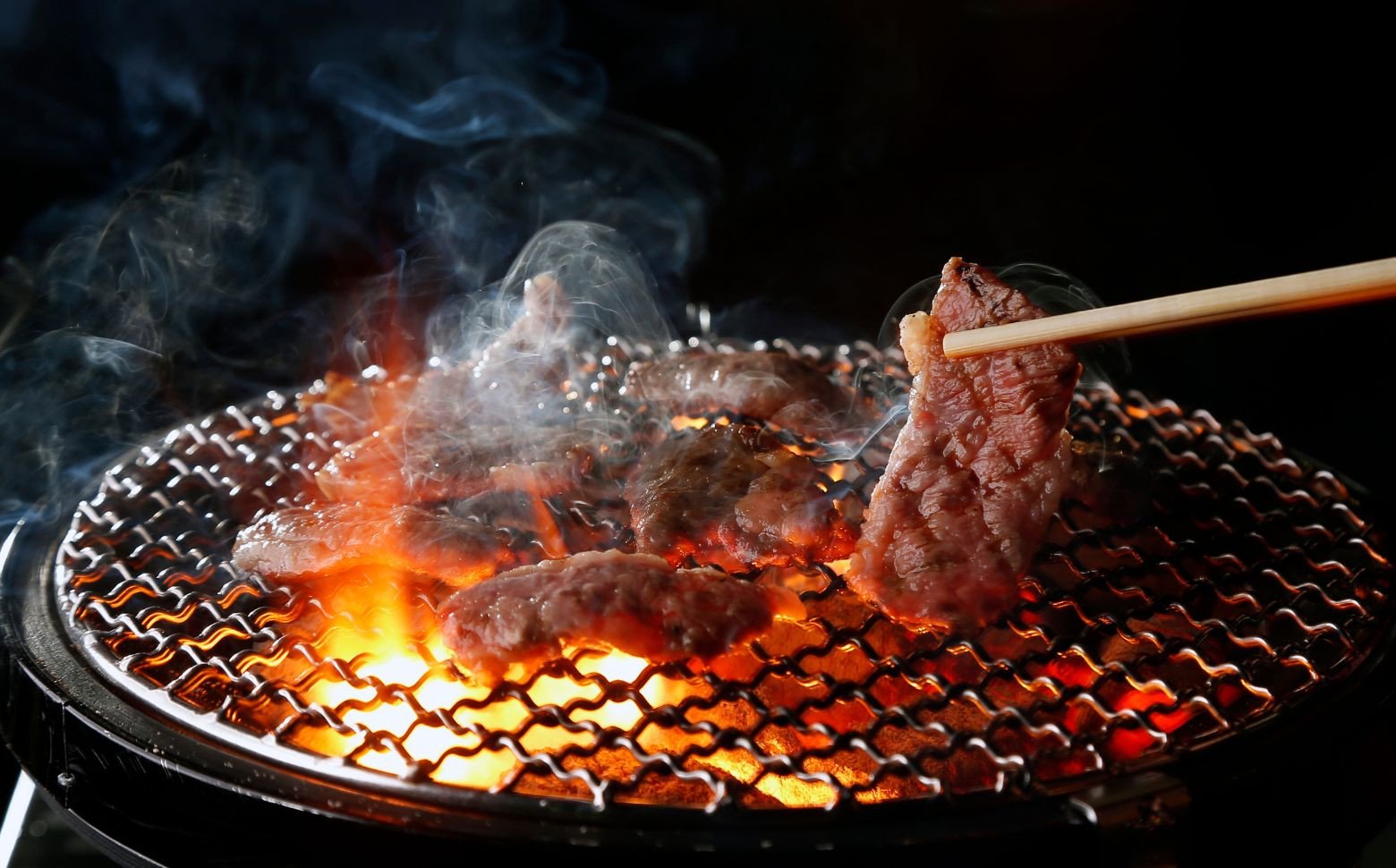 宮崎県産黒毛和牛A4等級以上 高千穂牛バラ肉 500g 宮崎県産 黒毛和牛 A4等級以上 高千穂牛 バラ肉 500g 牛肉 肉 お肉 精肉 牛バラ A4 ブランド牛 国産牛 黒毛和牛 国産 国産牛肉 焼肉 炒めもの 料理 普段使い 冷凍 使い勝手 アウトドア キャンプ グランピング BBQ 一人焼肉 宮崎県 高千穂町 _Tk002-068